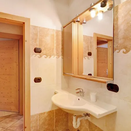 Viola Apartment